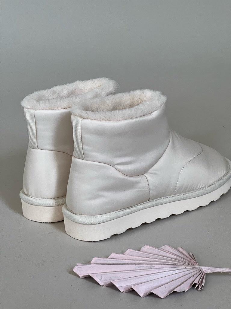 Matisse - Vail Boot - Ivory - Flutter