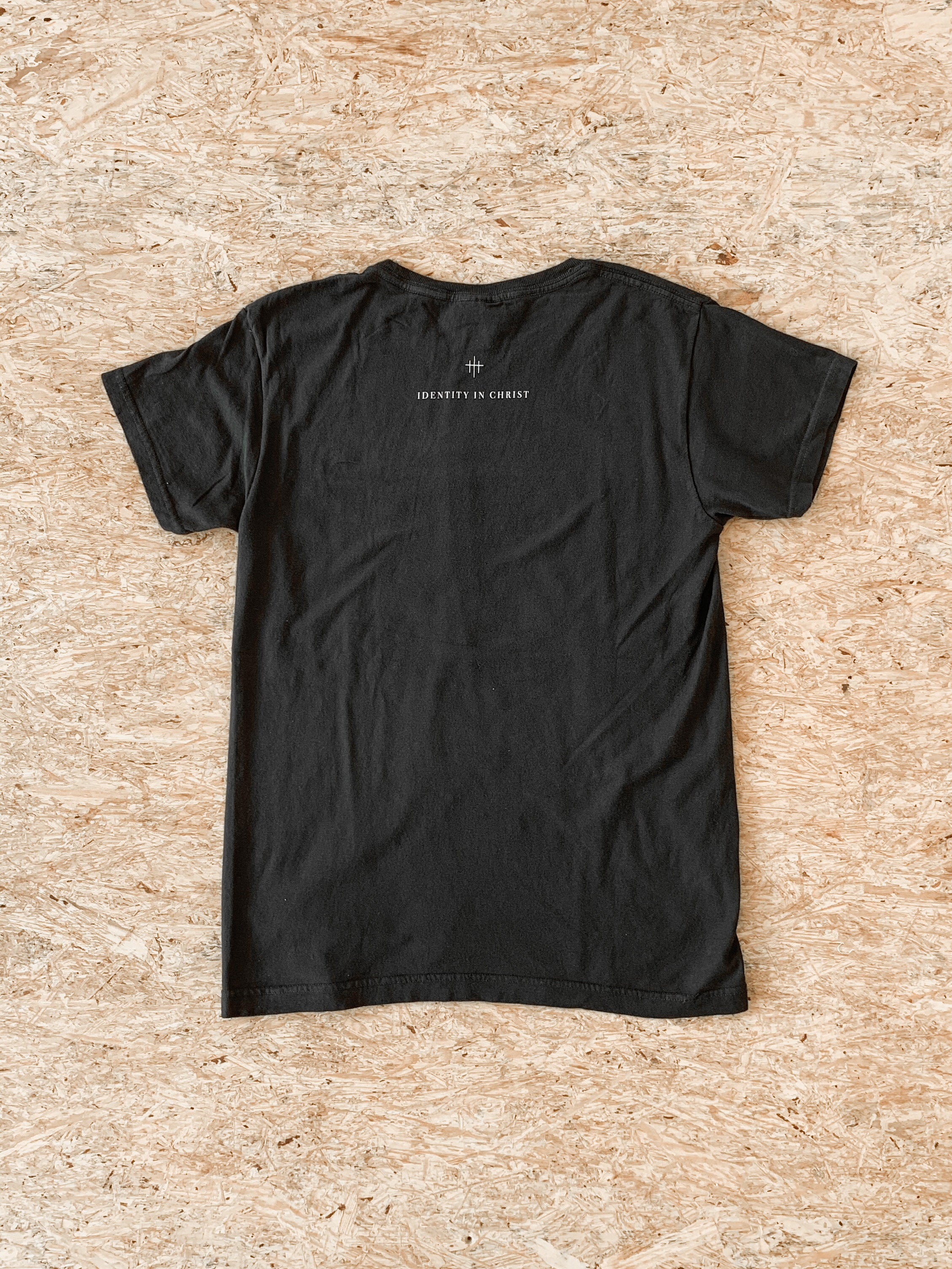 T-Shirt - She Can Laugh - Black - Women's Cut