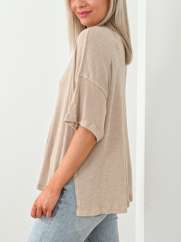 Oh Girl Raw V-Neck Textured Tee-Oyster Beige