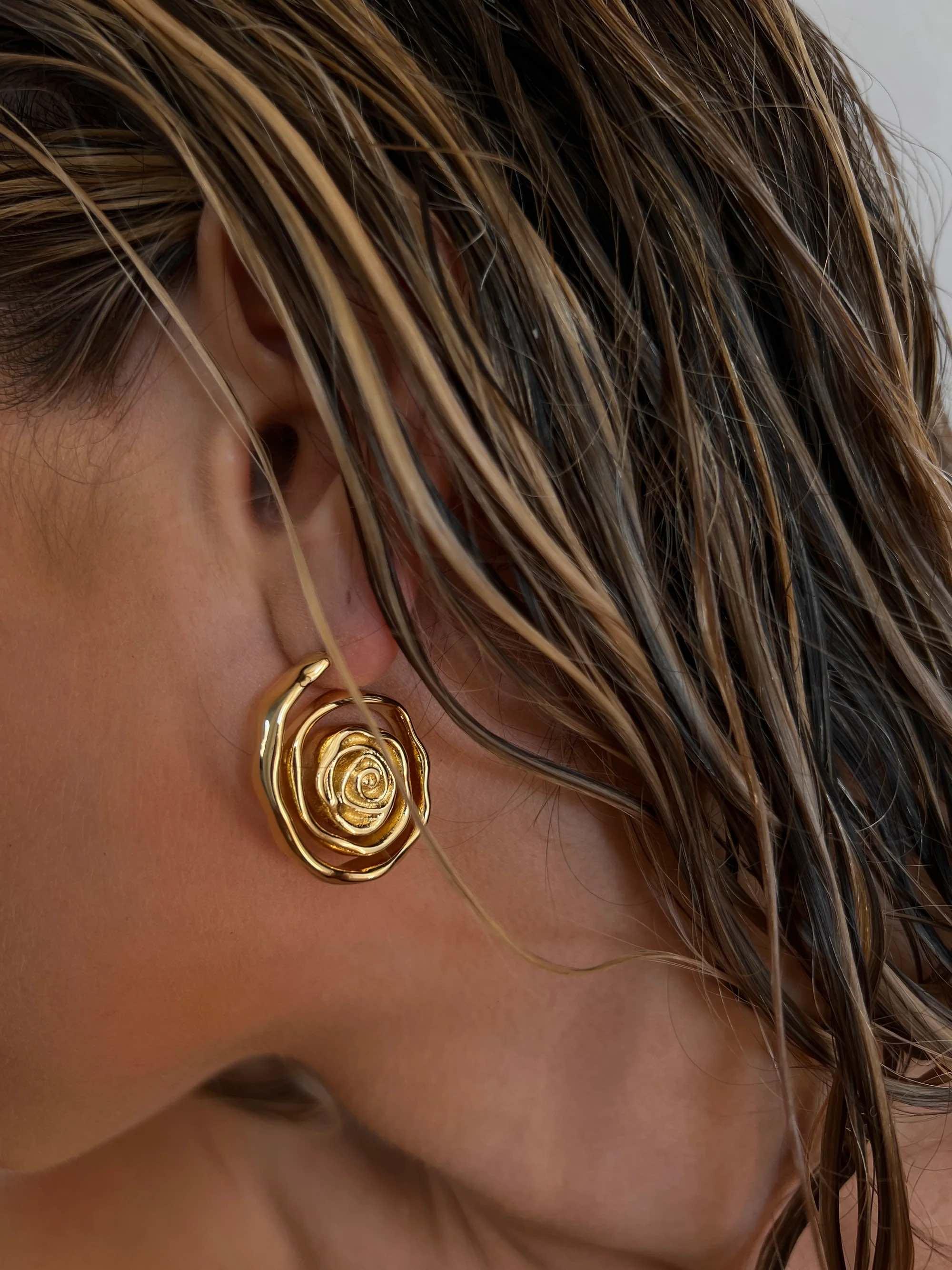 Rosette Coil Earrings - Gold - Flutter