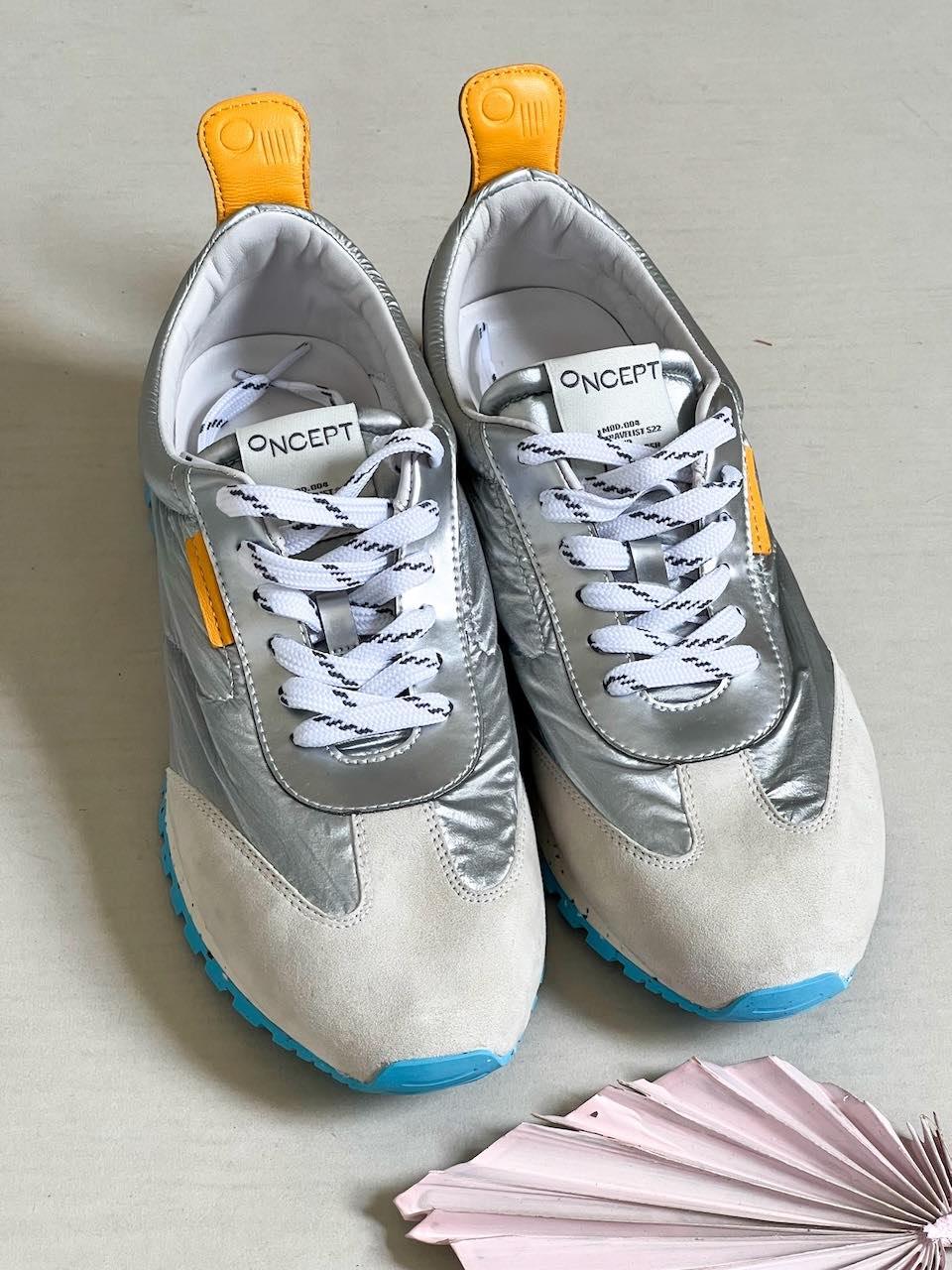 døråbning valg at ringe Oncept - Tokyo Sneaker - Silver Flash – Flutter