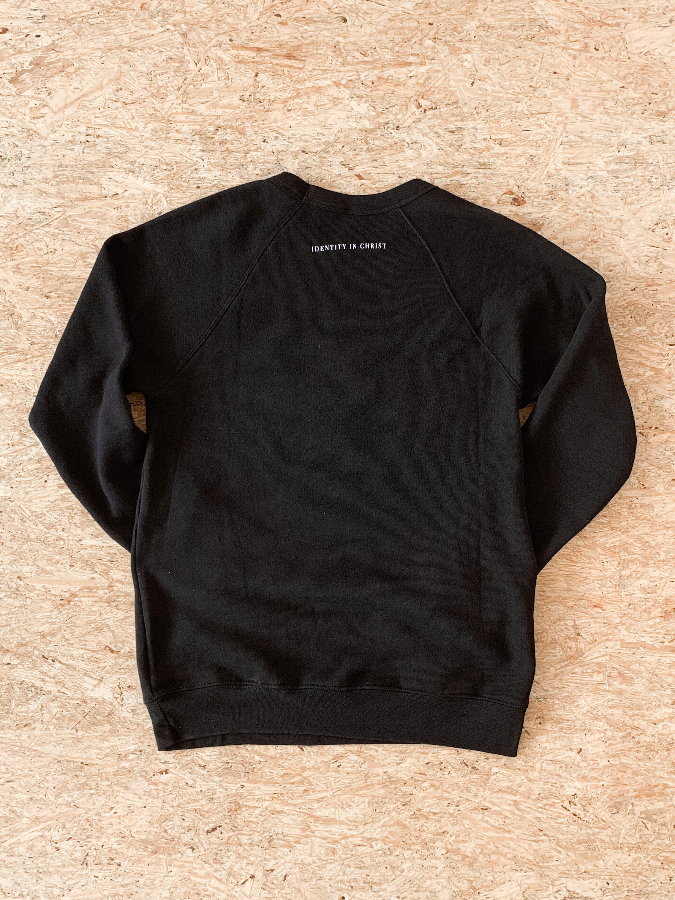 Sweatshirt Crew - Small Logo - Identity in Christ - Black