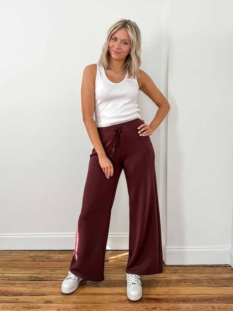 SPANX - Airessentials Wide Leg Pant- Spice